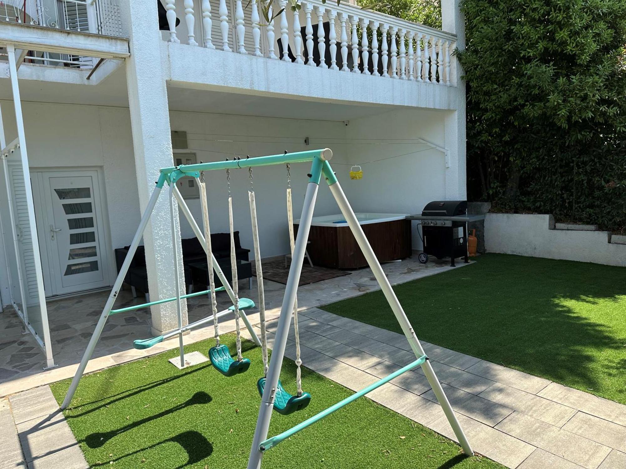 Apartman Luka Vila Vesa Promajna With Jacuzzi & Garden Appartement Buitenkant foto